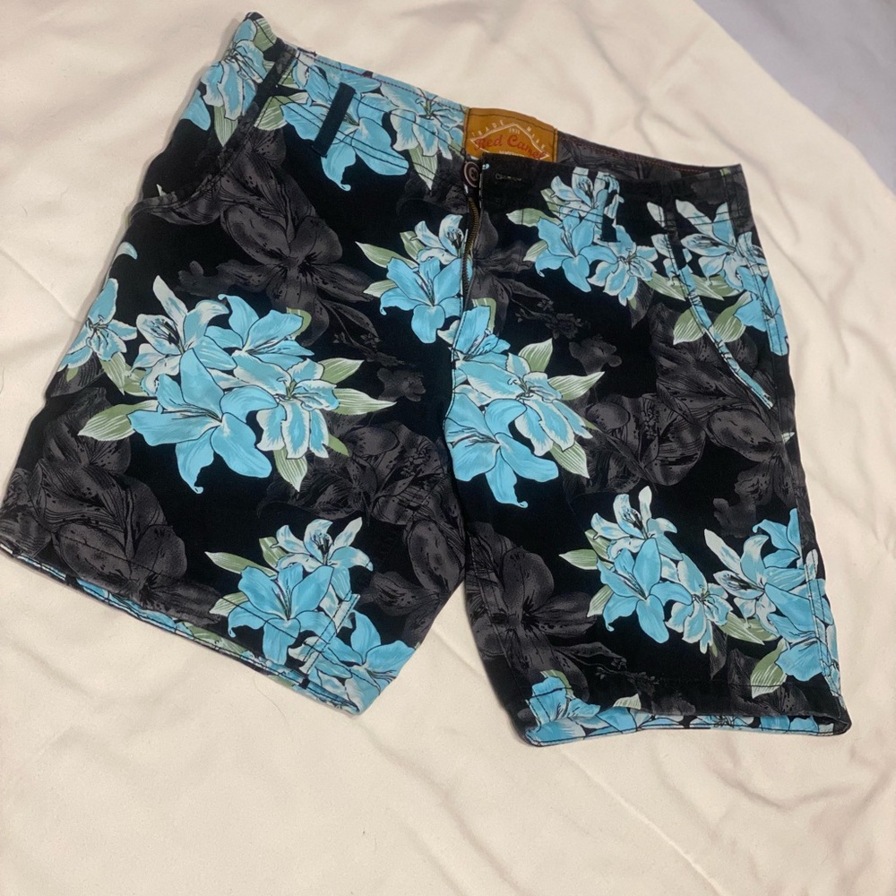 Red Camel men’s tropical shorts 33